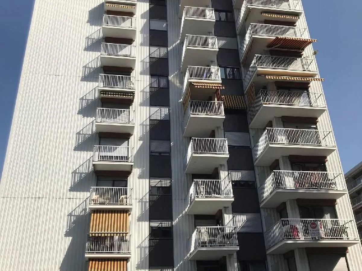Charmant T1 Bis De 35M² Avec Terrasse Sud/Est, Parking Prive, Piscine Et Tennis - Aix-Les-Bains - Fr-1-555-80