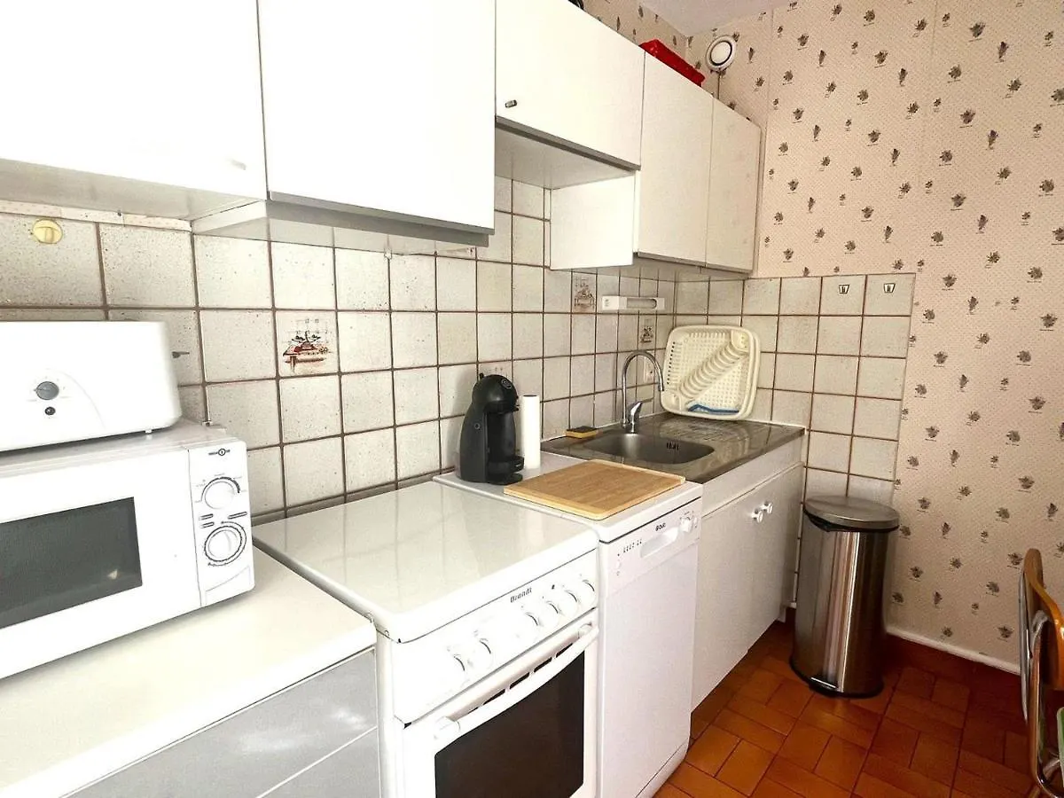 Apartament Charmant T1 Bis De 35M² Avec Terrasse Sud/Est, Parking Prive, Piscine Et Tennis - Aix-Les-Bains - Fr-1-555-80 Francja